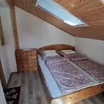 Kameleon Apartmanhaz Ev Toeltessel Apartament *