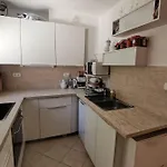 Kameleon Apartmanhaz Ev Toeltessel *