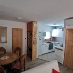 Apartament Kameleon Apartmanhaz Ev Toeltessel *