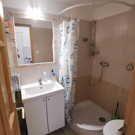 Kameleon Apartmanhaz Ev Toeltessel 아파트 *