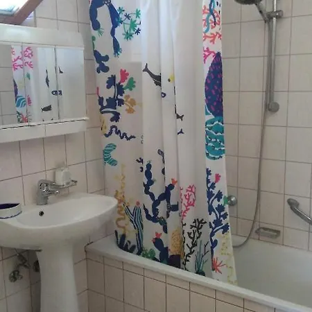 Kameleon Apartmanhaz Ev Toeltessel 아파트