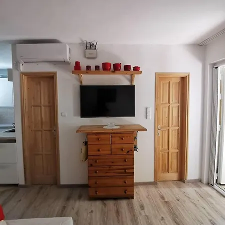 Kameleon Apartmanhaz Ev Toeltessel 公寓