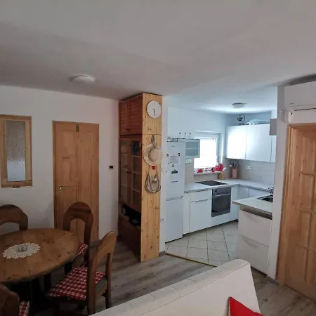 아파트 Kameleon Apartmanhaz Ev Toeltessel *
