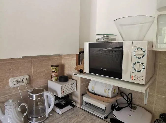 Kameleon Apartmanhaz Ev Toeltessel 아파트 *