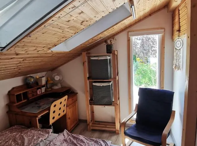 Kameleon Apartmanhaz Ev Toeltessel * Balatonszárszó