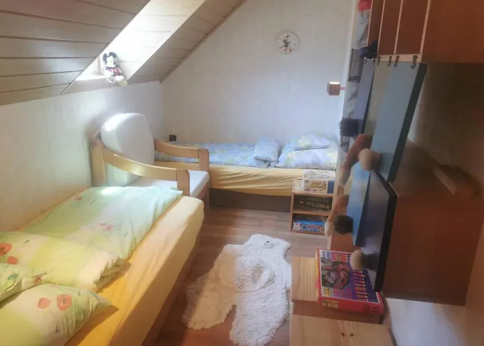 Kameleon Apartmanhaz Ev Toeltessel Balatonszemes