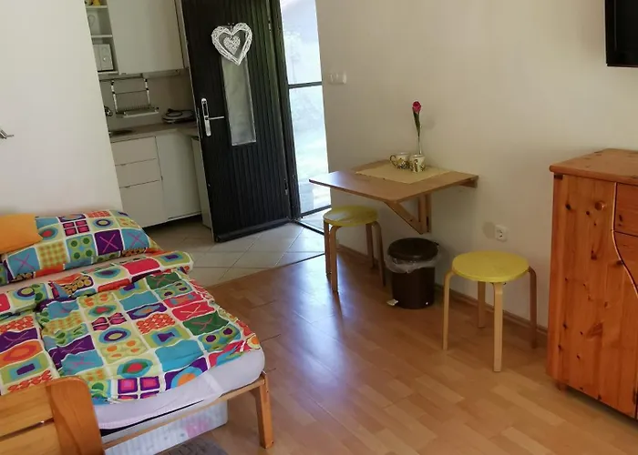 아파트 Kameleon Apartmanhaz Ev Toeltessel *